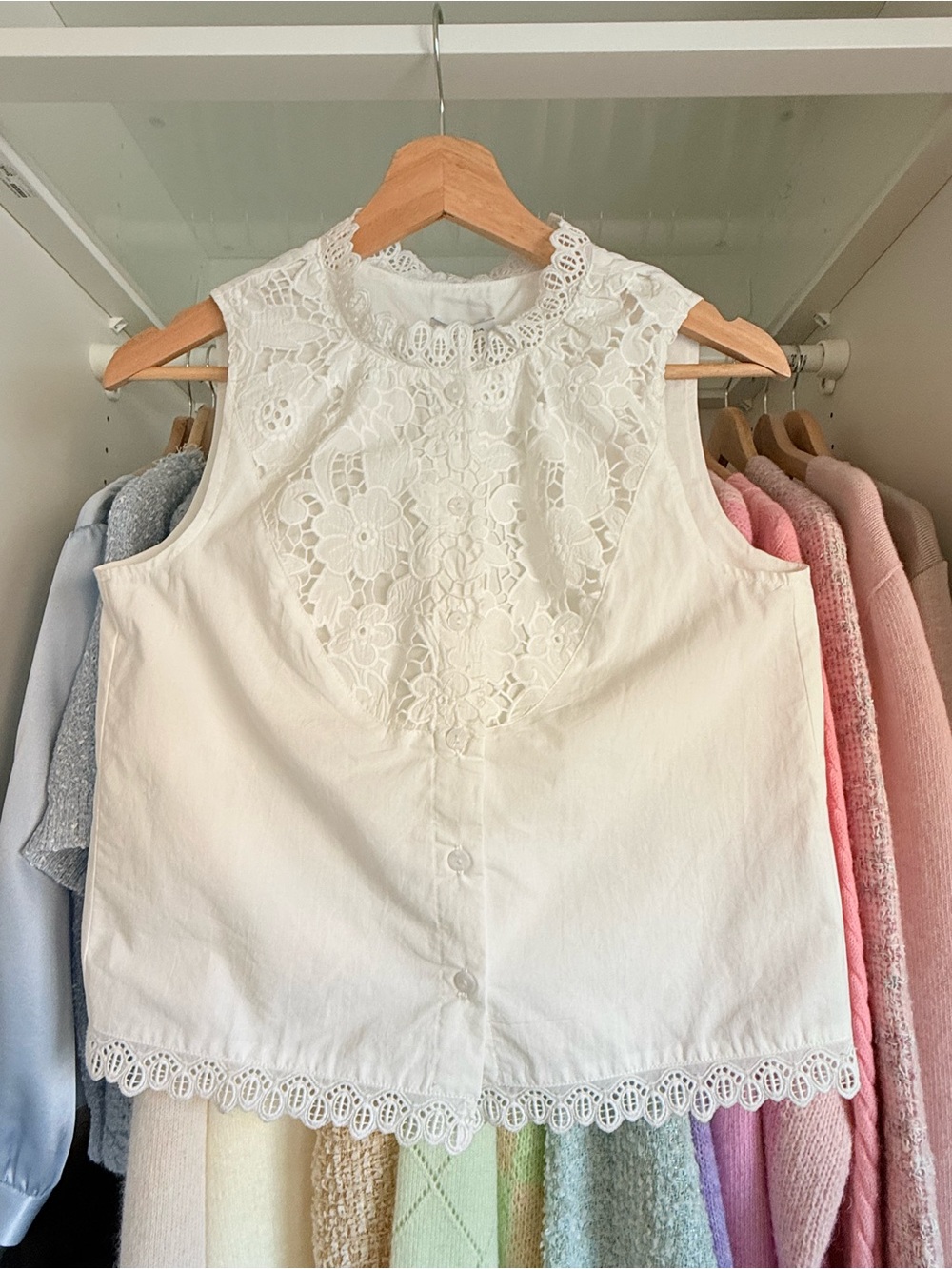 Petite Studio White Lace Yoke Sleeveless Camisole